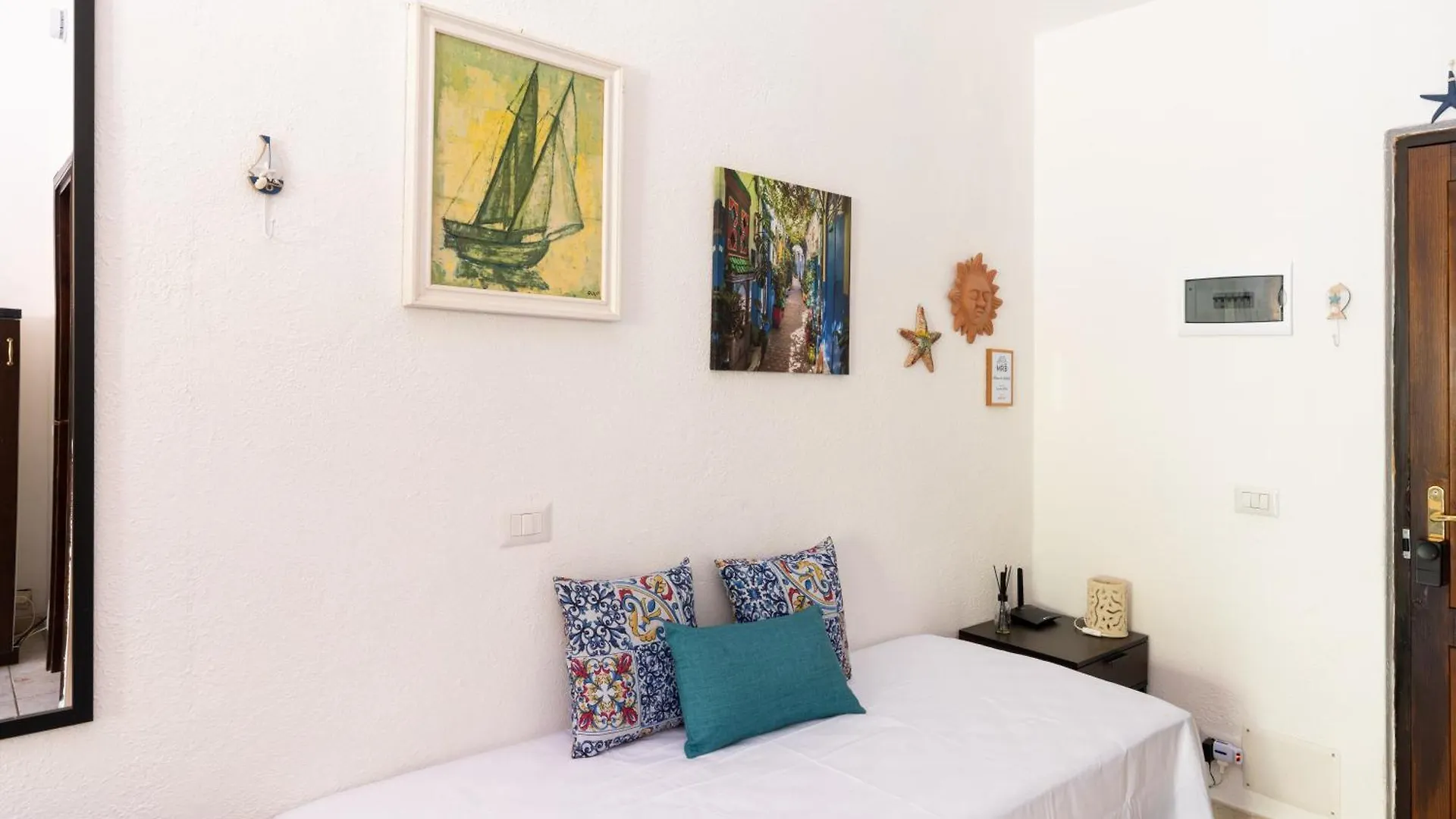 Mrb Real Estate - Maison Dei Lentischi - Monolocale In Residence Con Piscina 포르투로톤도